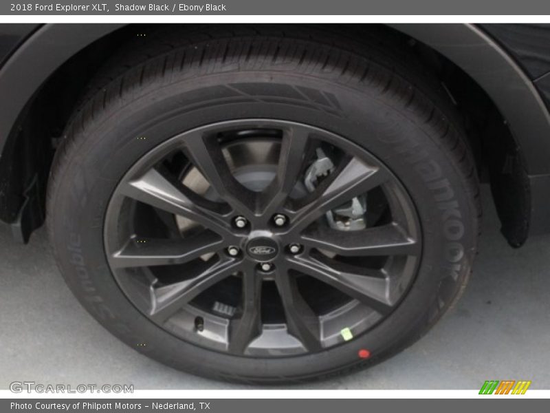 Shadow Black / Ebony Black 2018 Ford Explorer XLT