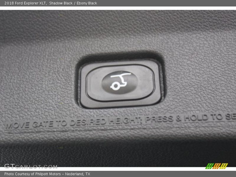 Shadow Black / Ebony Black 2018 Ford Explorer XLT