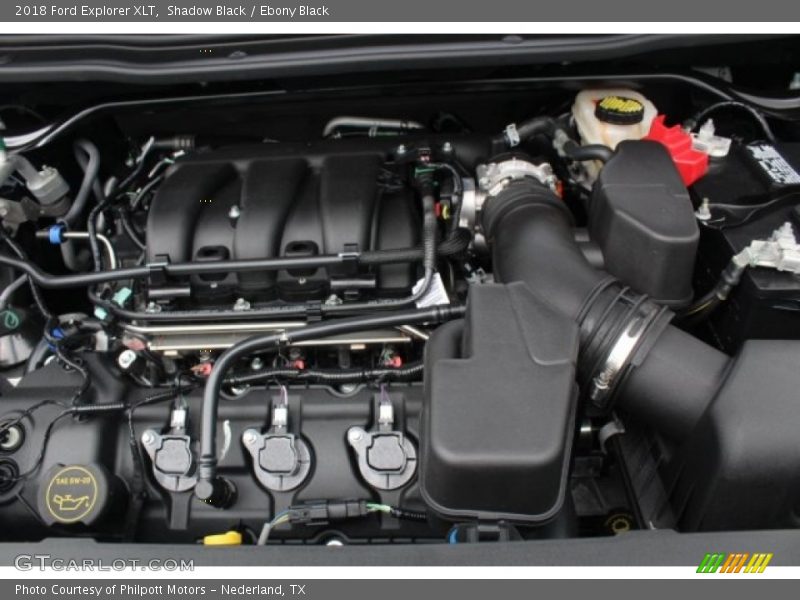 Shadow Black / Ebony Black 2018 Ford Explorer XLT