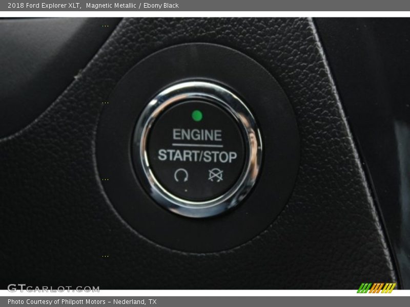 Magnetic Metallic / Ebony Black 2018 Ford Explorer XLT