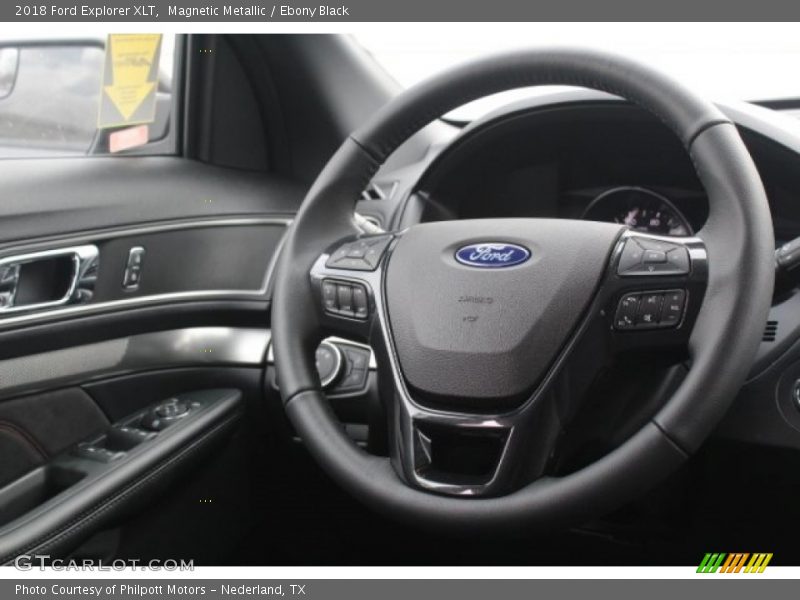 Magnetic Metallic / Ebony Black 2018 Ford Explorer XLT
