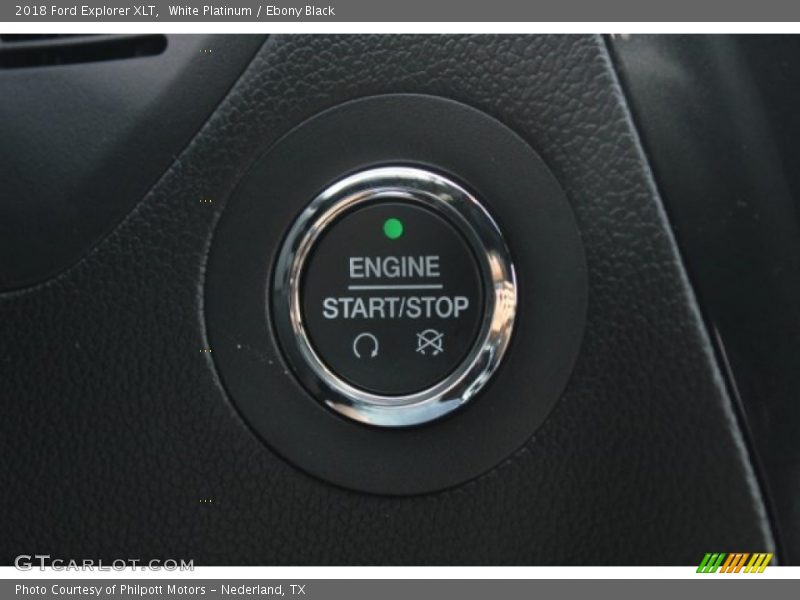 White Platinum / Ebony Black 2018 Ford Explorer XLT