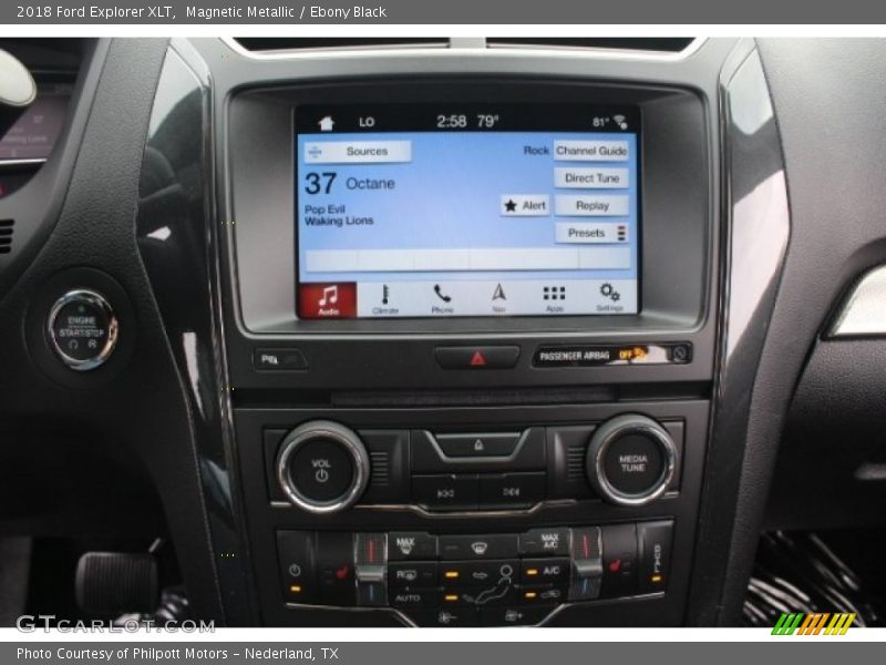 Magnetic Metallic / Ebony Black 2018 Ford Explorer XLT
