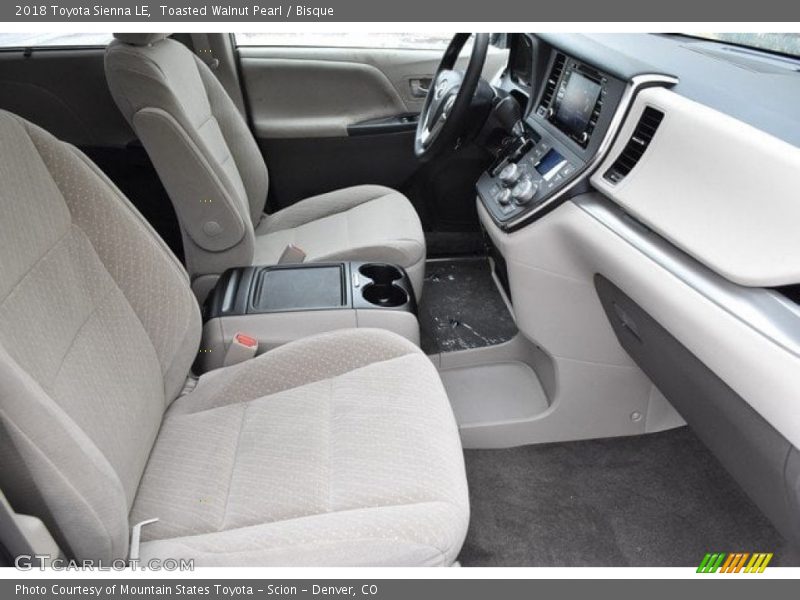 Toasted Walnut Pearl / Bisque 2018 Toyota Sienna LE