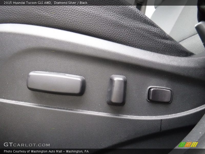 Diamond Silver / Black 2015 Hyundai Tucson GLS AWD