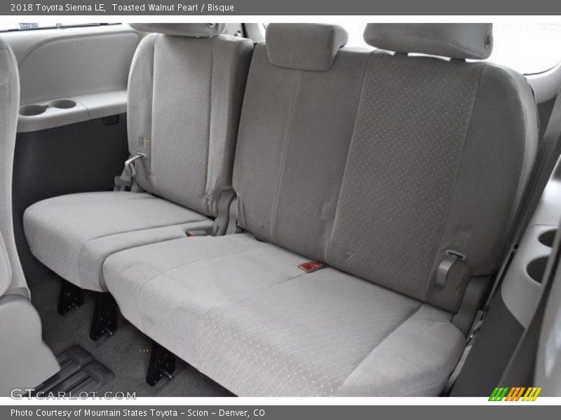 Toasted Walnut Pearl / Bisque 2018 Toyota Sienna LE