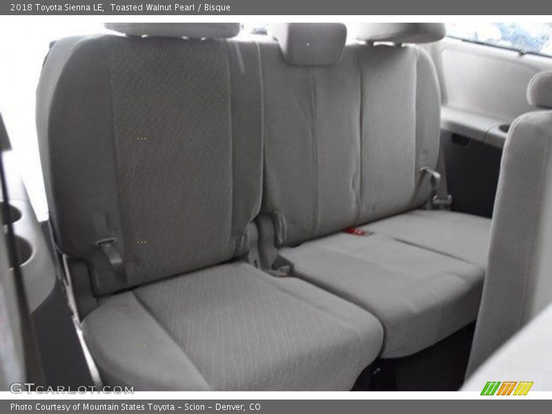 Toasted Walnut Pearl / Bisque 2018 Toyota Sienna LE