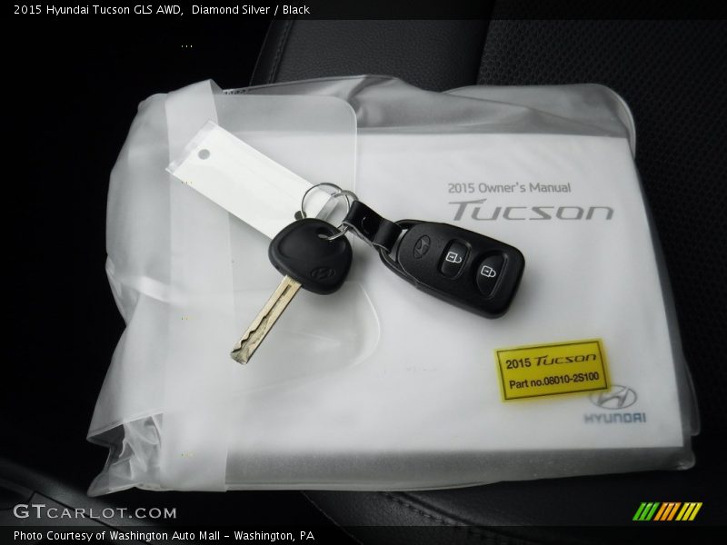 Diamond Silver / Black 2015 Hyundai Tucson GLS AWD