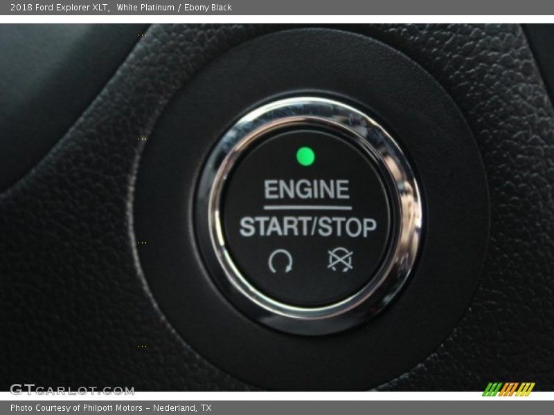 White Platinum / Ebony Black 2018 Ford Explorer XLT