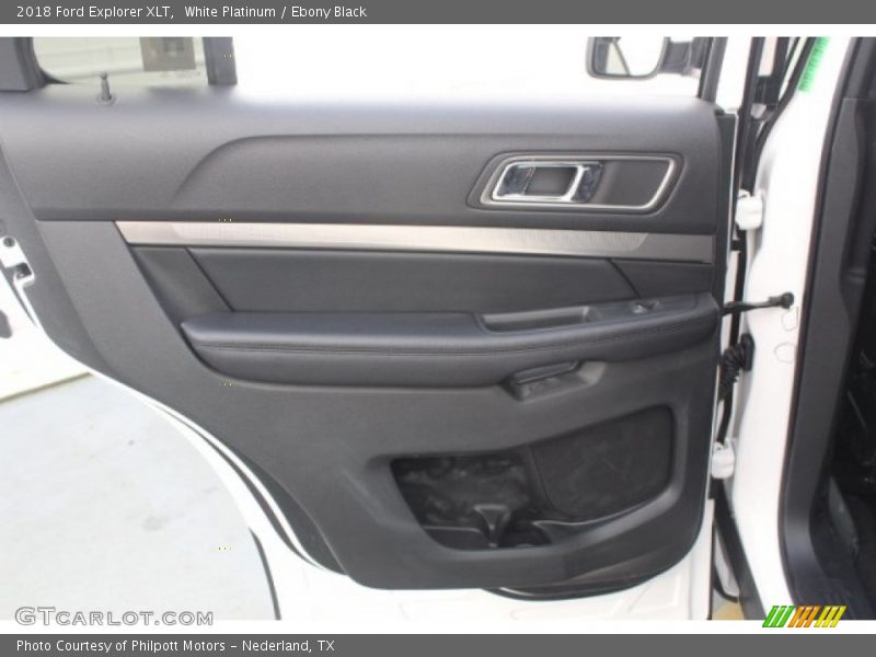White Platinum / Ebony Black 2018 Ford Explorer XLT
