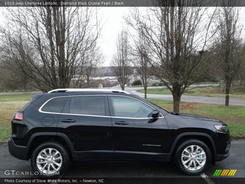 Diamond Black Crystal Pearl / Black 2019 Jeep Cherokee Latitude