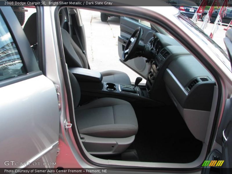 Bright Silver Metallic / Dark Slate Gray 2008 Dodge Charger SE