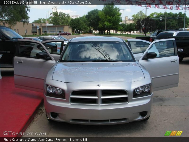 Bright Silver Metallic / Dark Slate Gray 2008 Dodge Charger SE