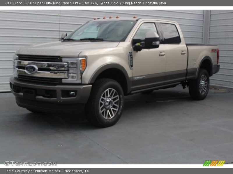 Front 3/4 View of 2018 F250 Super Duty King Ranch Crew Cab 4x4