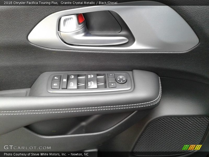 Granite Crystal Metallic / Black/Diesel 2018 Chrysler Pacifica Touring Plus