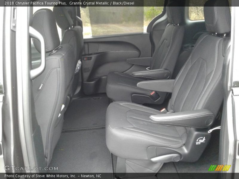 Granite Crystal Metallic / Black/Diesel 2018 Chrysler Pacifica Touring Plus