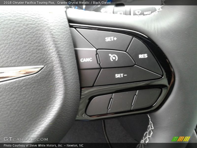 Granite Crystal Metallic / Black/Diesel 2018 Chrysler Pacifica Touring Plus