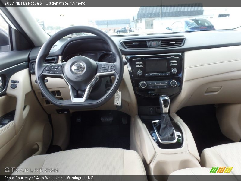 Glacier White / Almond 2017 Nissan Rogue S