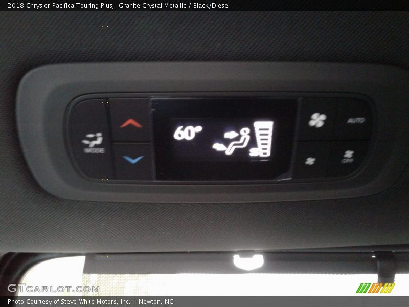 Granite Crystal Metallic / Black/Diesel 2018 Chrysler Pacifica Touring Plus
