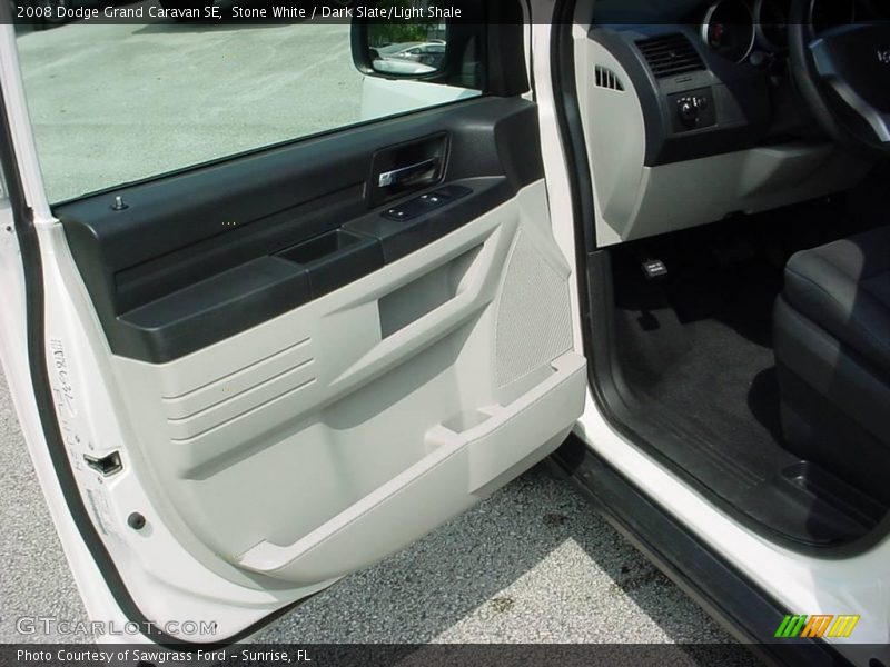 Stone White / Dark Slate/Light Shale 2008 Dodge Grand Caravan SE