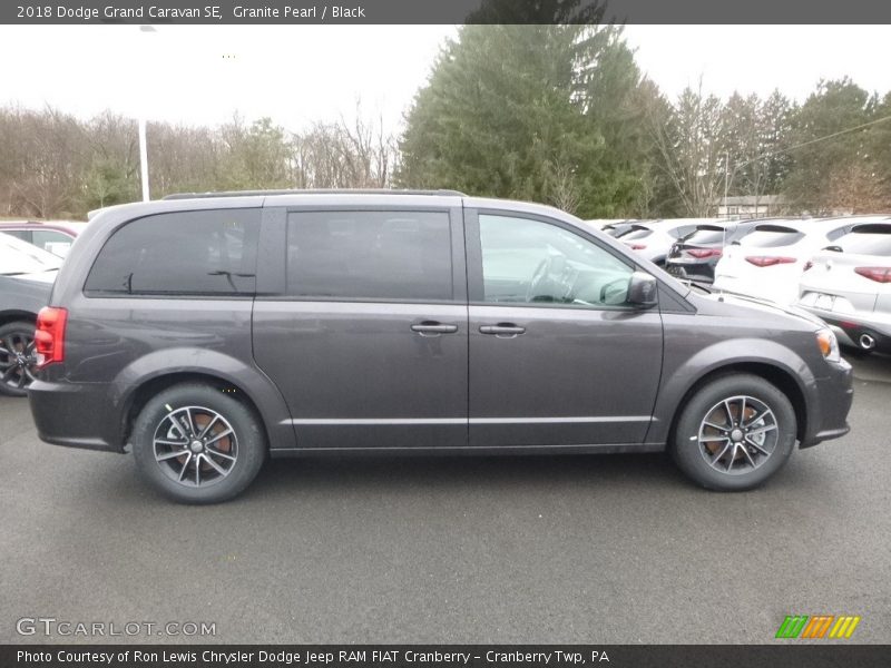 Granite Pearl / Black 2018 Dodge Grand Caravan SE