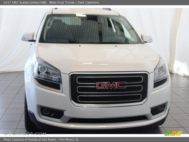 White Frost Tricoat / Dark Cashmere 2017 GMC Acadia Limited FWD