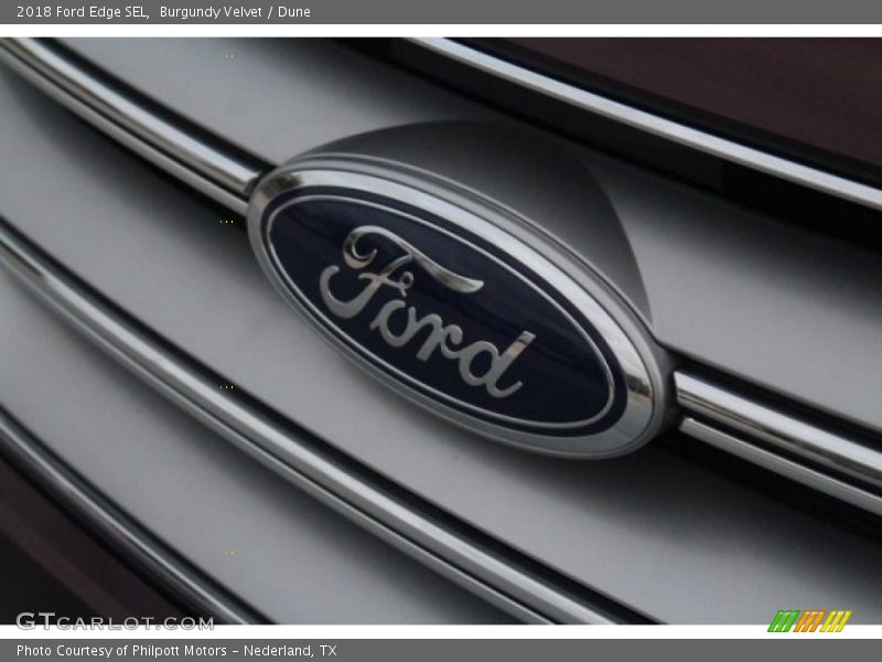 Burgundy Velvet / Dune 2018 Ford Edge SEL