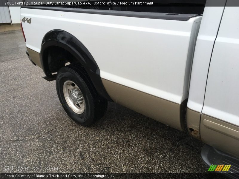 Oxford White / Medium Parchment 2001 Ford F250 Super Duty Lariat SuperCab 4x4