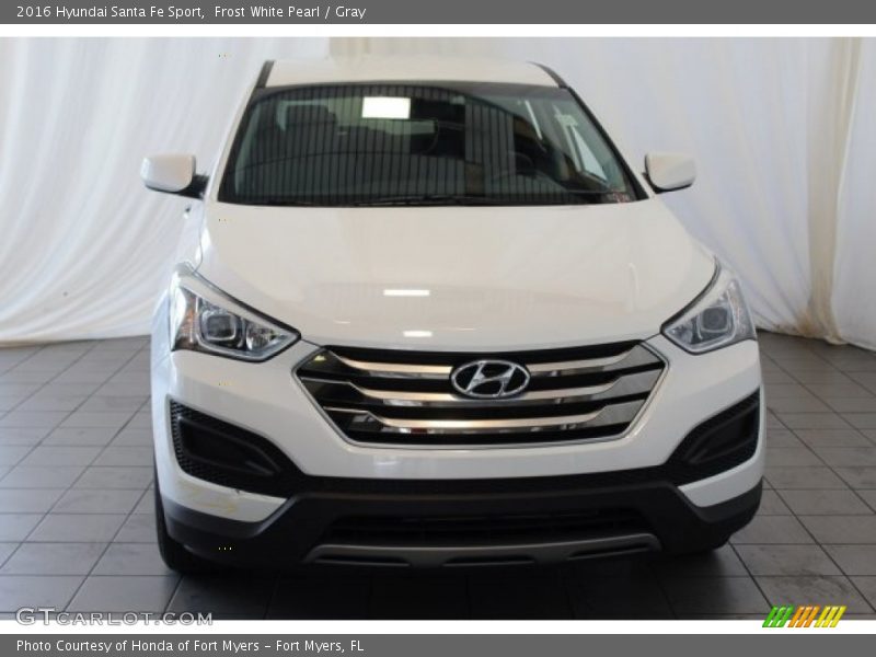 Frost White Pearl / Gray 2016 Hyundai Santa Fe Sport