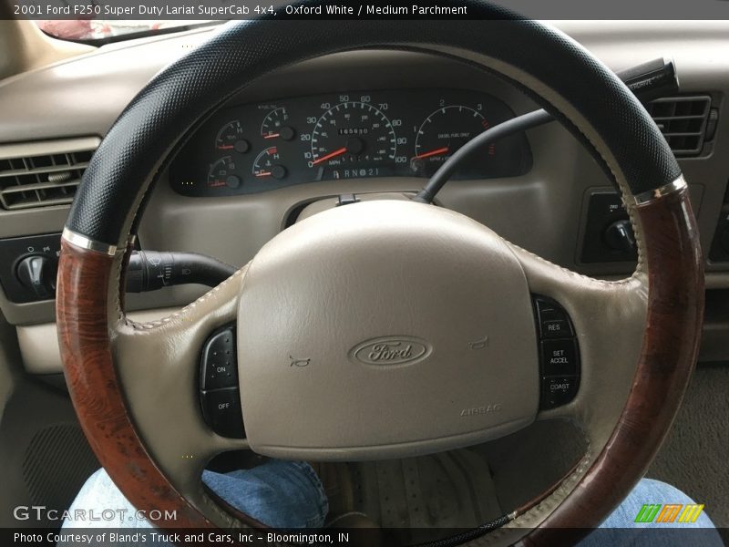 Oxford White / Medium Parchment 2001 Ford F250 Super Duty Lariat SuperCab 4x4