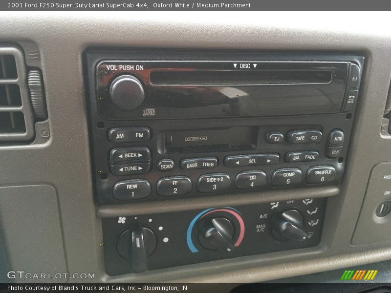 Oxford White / Medium Parchment 2001 Ford F250 Super Duty Lariat SuperCab 4x4