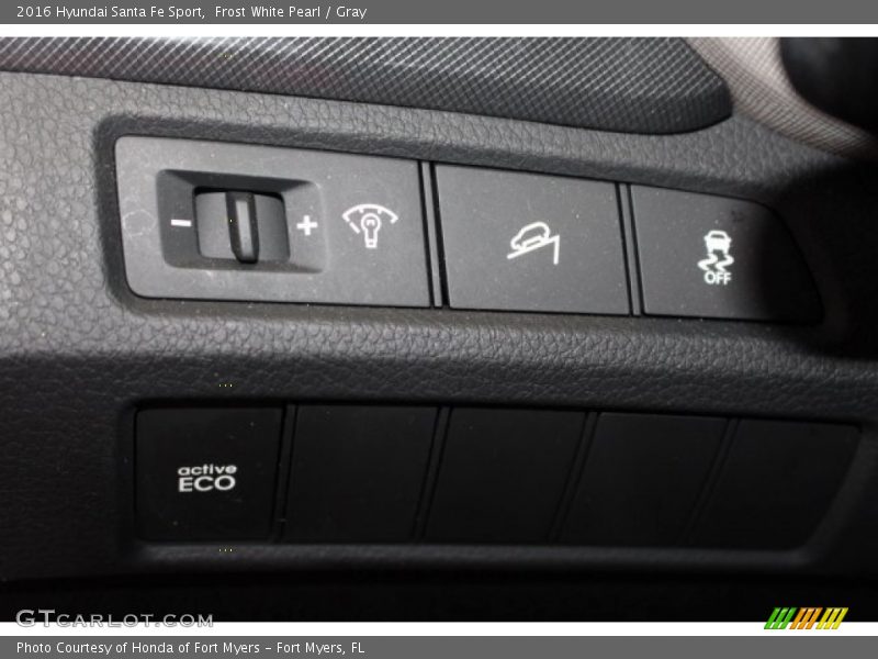 Frost White Pearl / Gray 2016 Hyundai Santa Fe Sport