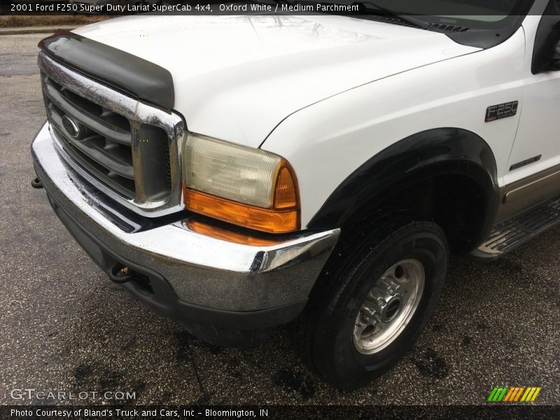 Oxford White / Medium Parchment 2001 Ford F250 Super Duty Lariat SuperCab 4x4