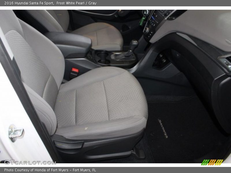 Frost White Pearl / Gray 2016 Hyundai Santa Fe Sport