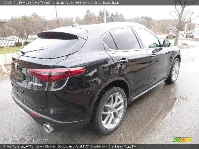 Vulcano (Volcano) Black Metallic / Black/Black 2018 Alfa Romeo Stelvio Ti AWD