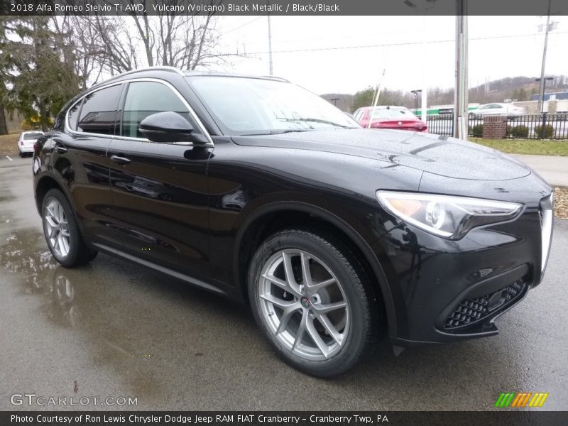 Vulcano (Volcano) Black Metallic / Black/Black 2018 Alfa Romeo Stelvio Ti AWD