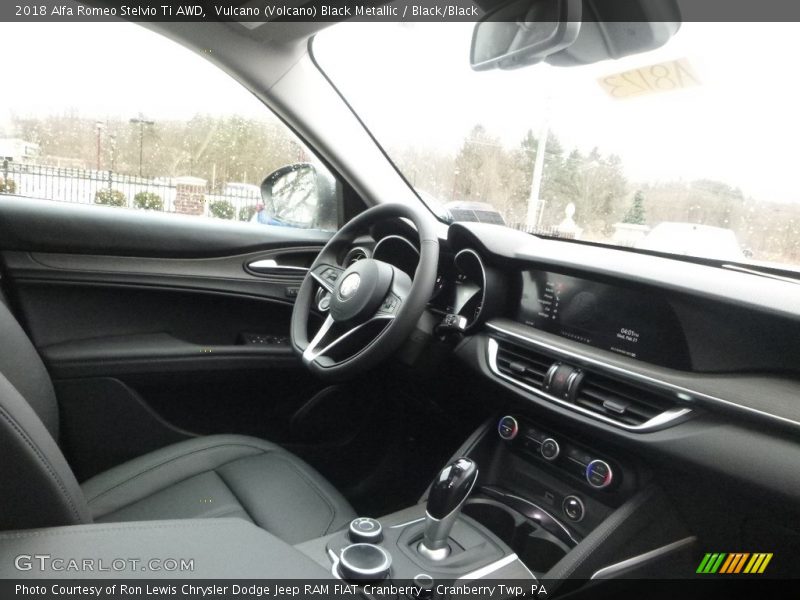 Vulcano (Volcano) Black Metallic / Black/Black 2018 Alfa Romeo Stelvio Ti AWD