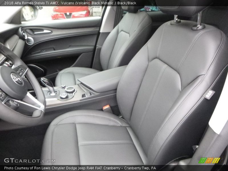 Vulcano (Volcano) Black Metallic / Black/Black 2018 Alfa Romeo Stelvio Ti AWD