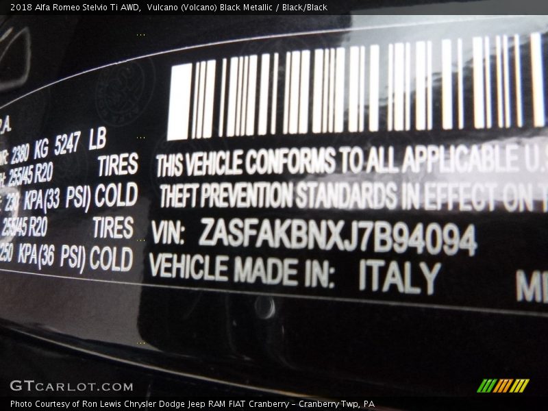 Vulcano (Volcano) Black Metallic / Black/Black 2018 Alfa Romeo Stelvio Ti AWD