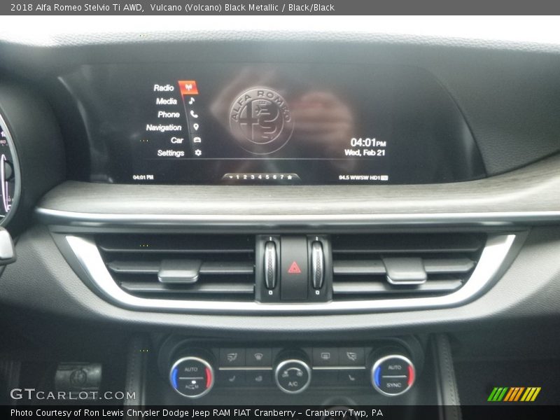 Vulcano (Volcano) Black Metallic / Black/Black 2018 Alfa Romeo Stelvio Ti AWD