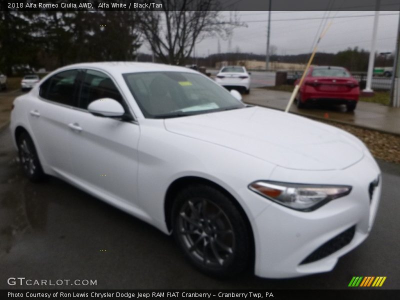 Alfa White / Black/Tan 2018 Alfa Romeo Giulia AWD