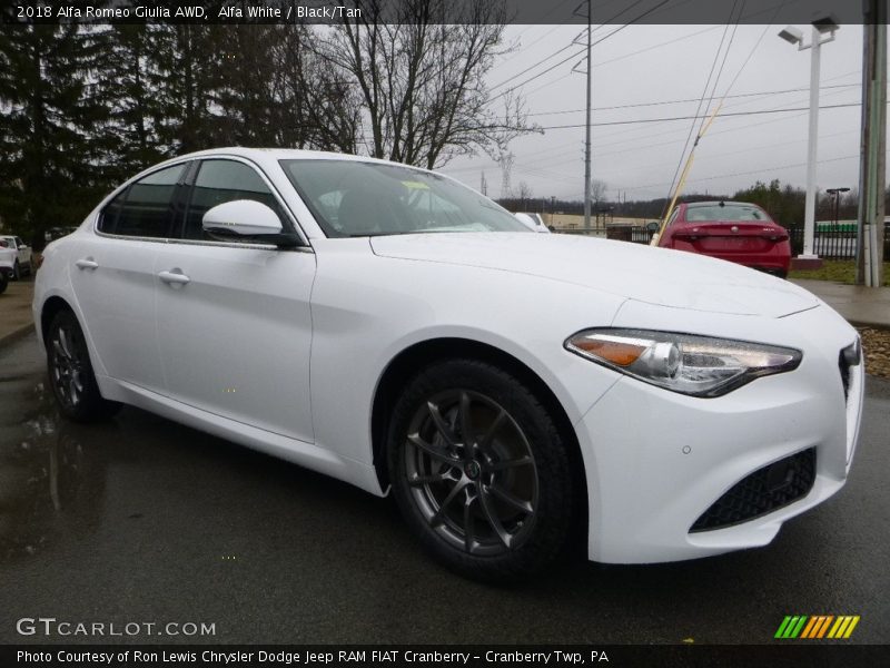 Alfa White / Black/Tan 2018 Alfa Romeo Giulia AWD