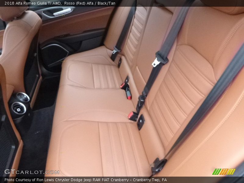 Rosso (Red) Alfa / Black/Tan 2018 Alfa Romeo Giulia Ti AWD