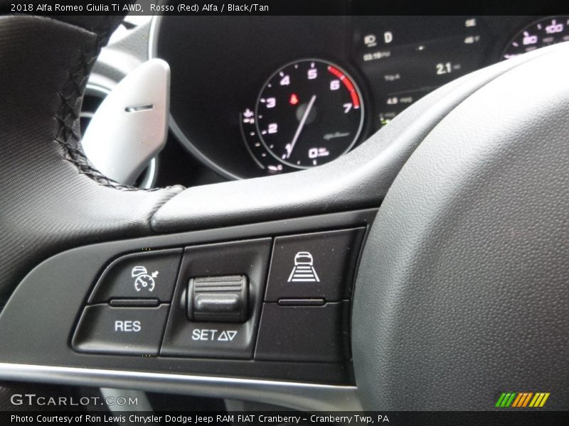 Rosso (Red) Alfa / Black/Tan 2018 Alfa Romeo Giulia Ti AWD