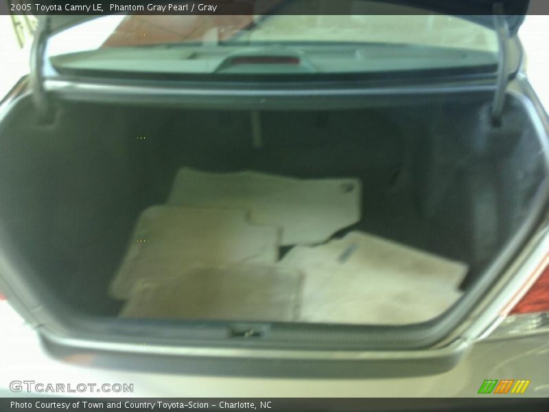 Phantom Gray Pearl / Gray 2005 Toyota Camry LE