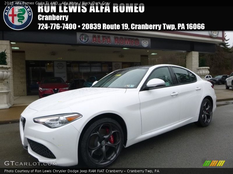 Alfa White / Black/Dark Gray 2018 Alfa Romeo Giulia Ti AWD