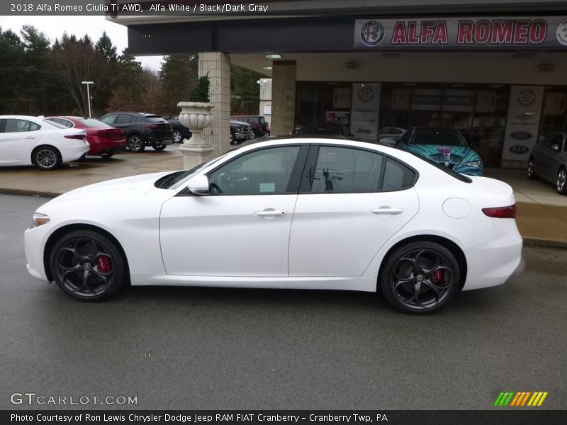 Alfa White / Black/Dark Gray 2018 Alfa Romeo Giulia Ti AWD