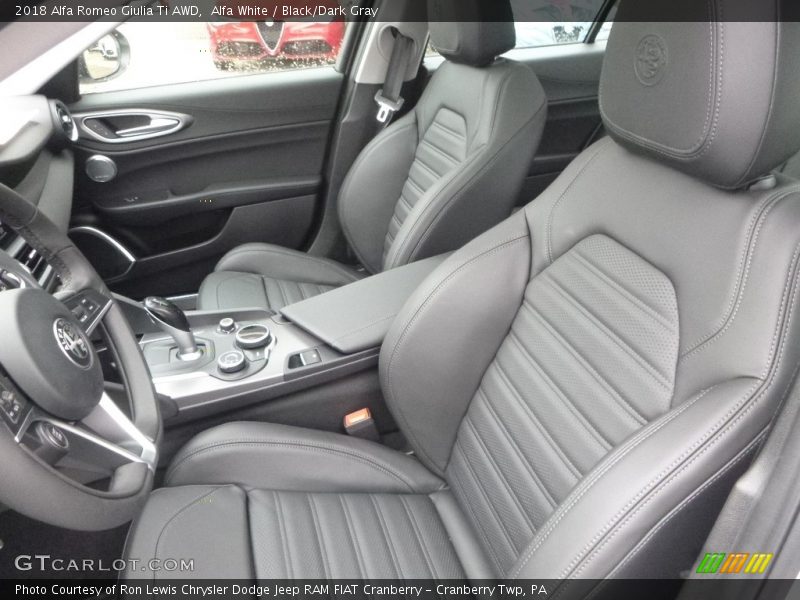 Alfa White / Black/Dark Gray 2018 Alfa Romeo Giulia Ti AWD