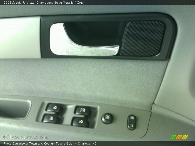 Champagne Beige Metallic / Grey 2008 Suzuki Forenza