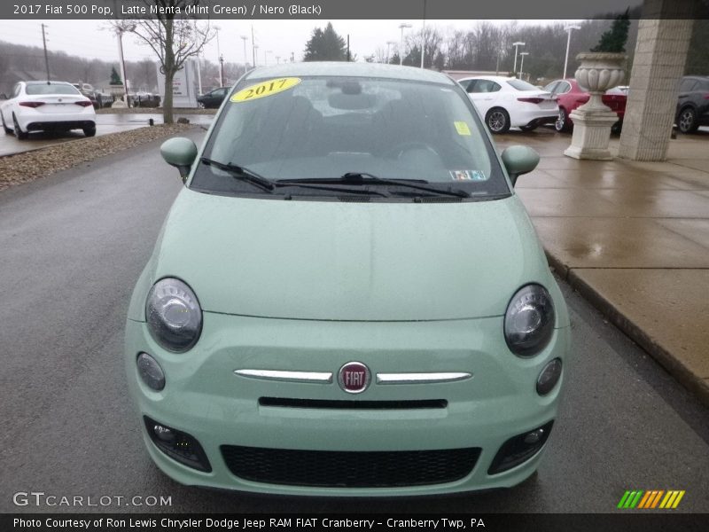 Latte Menta (Mint Green) / Nero (Black) 2017 Fiat 500 Pop